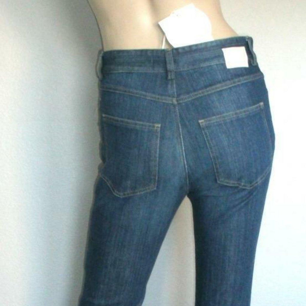 Nwt Chloe Straight Leg Jeans French 36 - Fit Lk Us Size 24 - 25 Waist Or Size 0